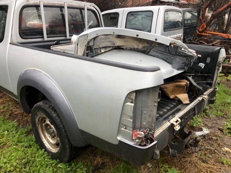 За части Форд Рейнджър Ford Ranger 2006г 2,5 TDCI 143 к.с. Мицубиши