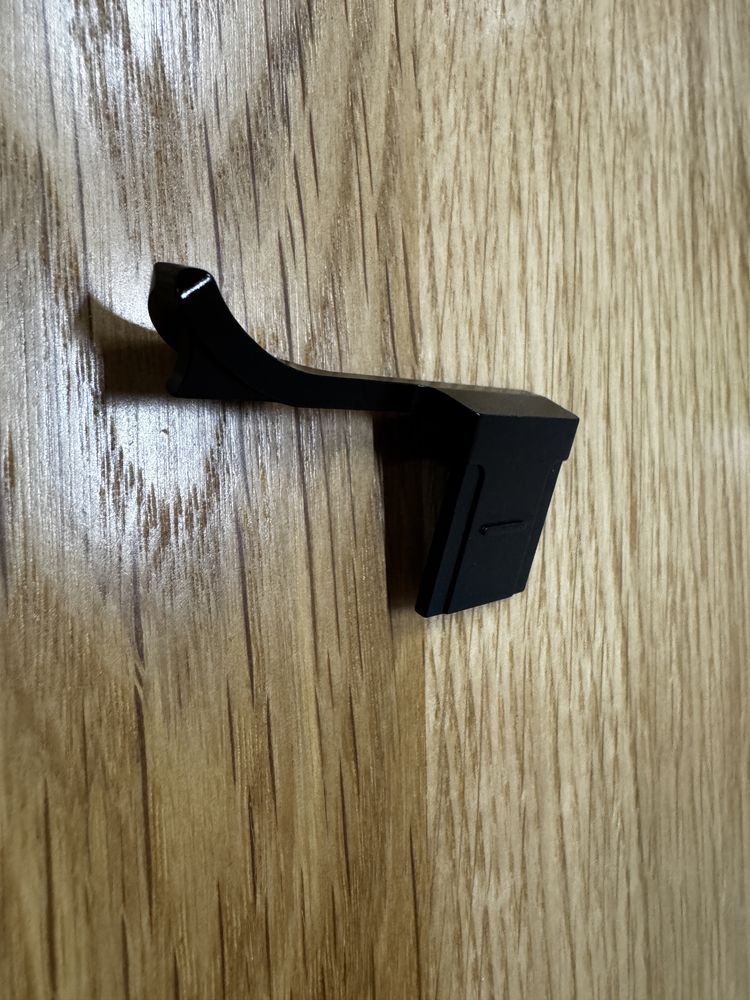 Squarehood thumb-up grip за Fujifilm X100V/X100VI