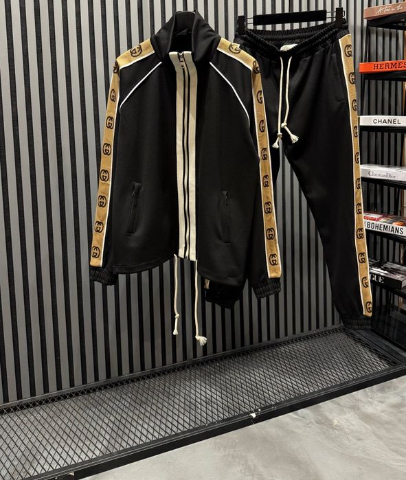 Мъжки дълъг екип