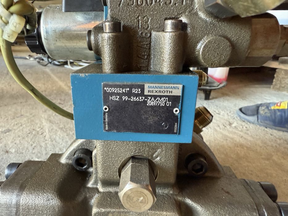 Pompă hidraulică Brueninghaus Hydromatik A10VSO 28DFR1/31R