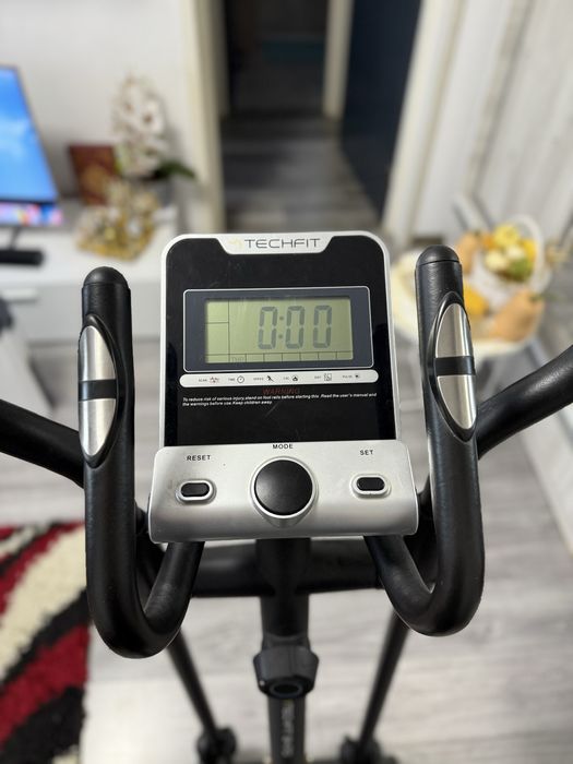 Bicicleta Fitness Techfit E470