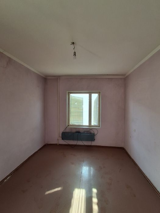 Продам свою 1 комнатную квартиру на Сергели 1