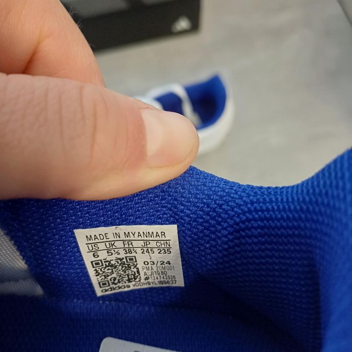 ghete adidas 38,5noi