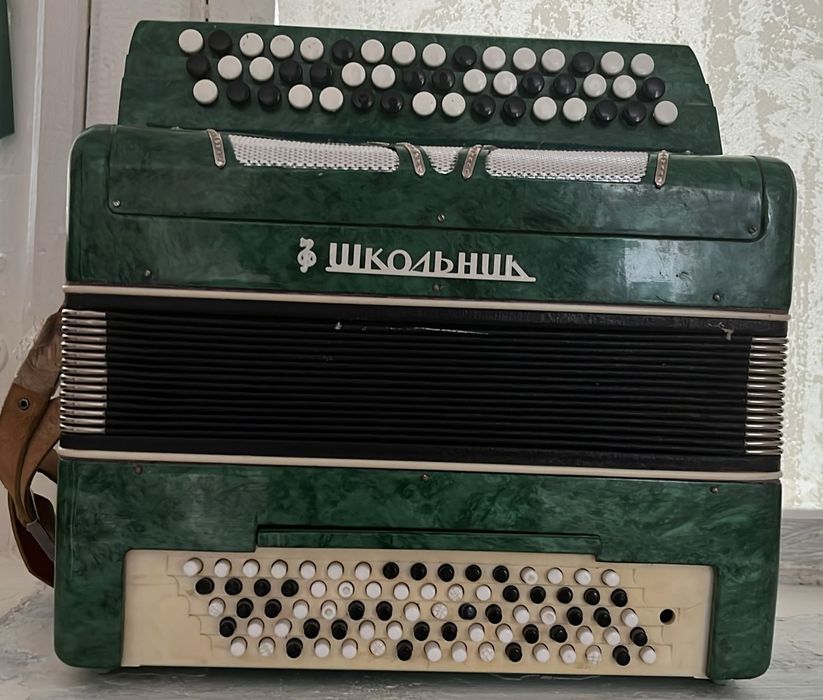 Продам Баян >
