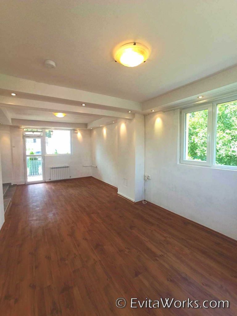 Продава се Къща в с. Бистрица, Област София-град - 350 кв.м за 1643 €/кв.м - Снимка #7