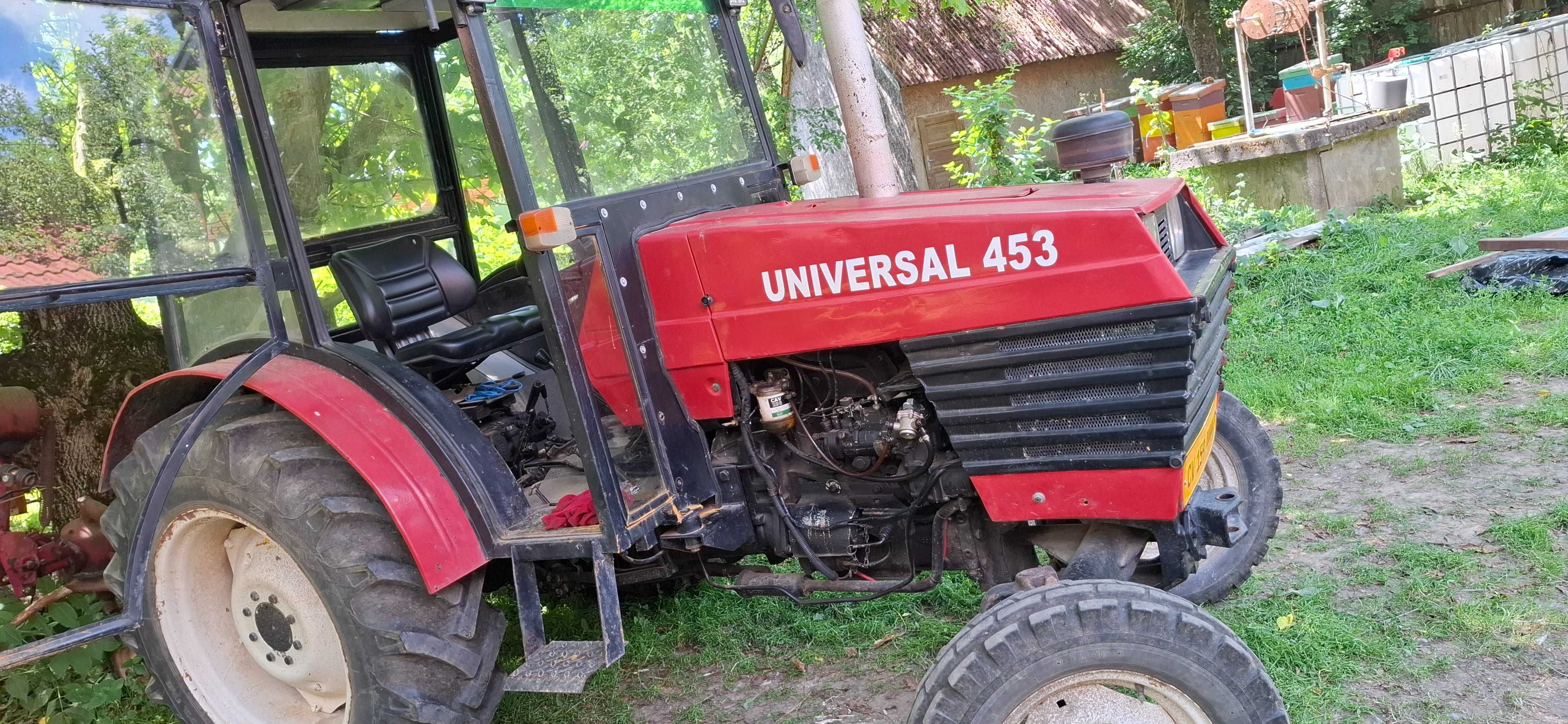 Tractor  U   453