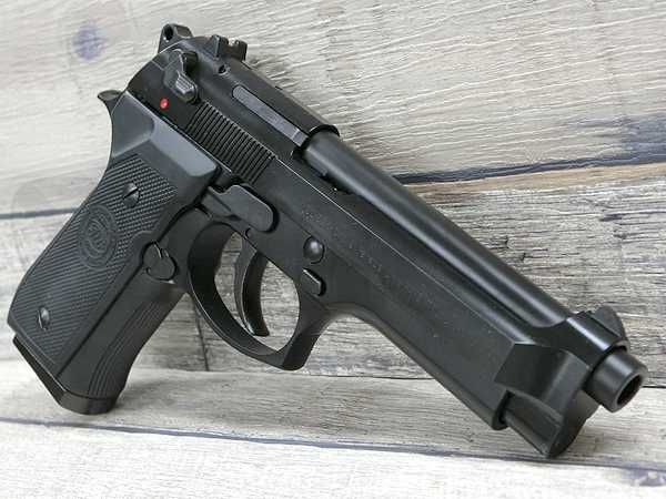 Pistol Airsoft TAURUS PT92 AerComprimat/4j Nou LA CUTIE!