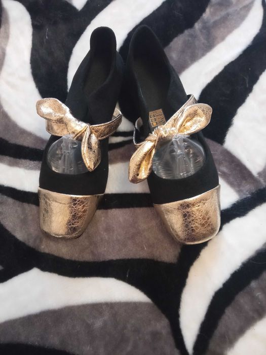 Pantofi femei mărimea 38-39