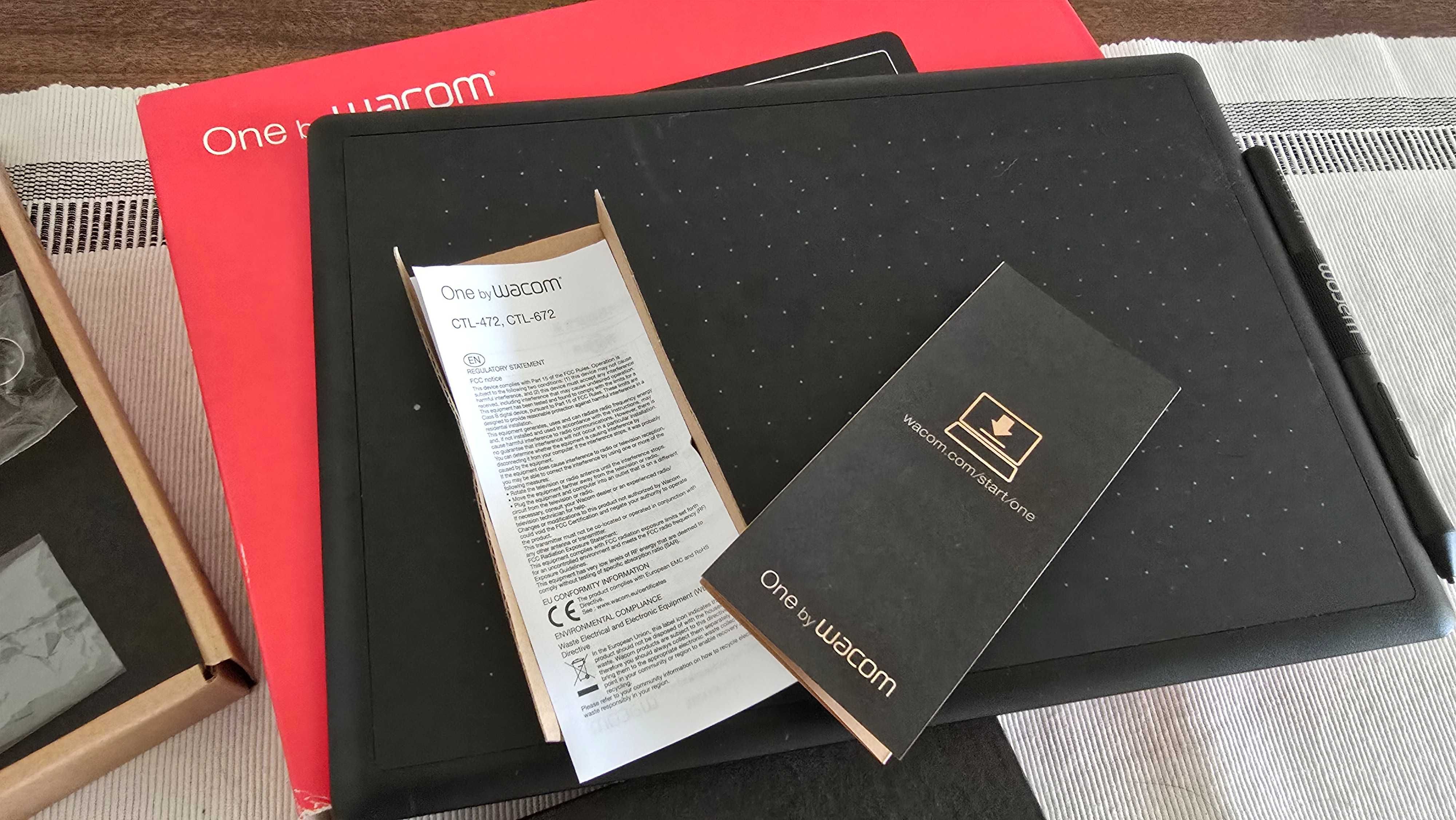 Графичен таблет Wacom One CTL-672