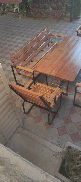 Скамейка , стол 2×1 , кресло
