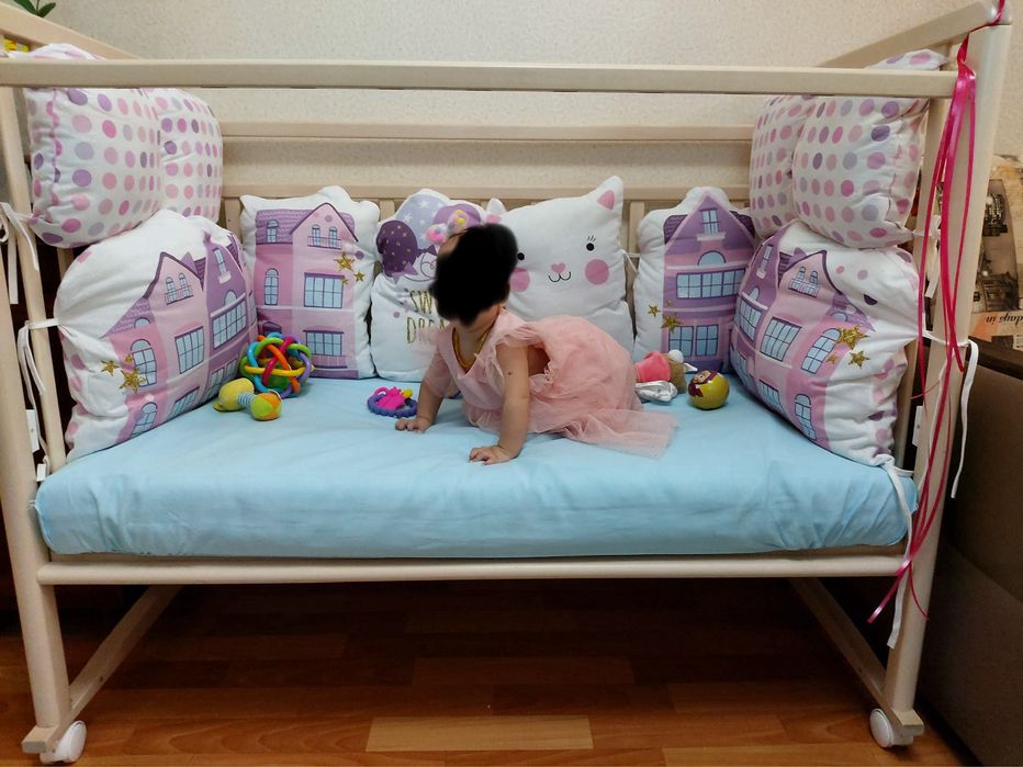 Продаю детскую кроватку