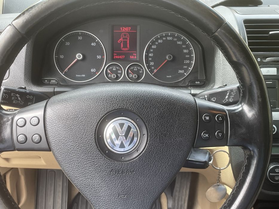 Vand / schimb Golf 5 break