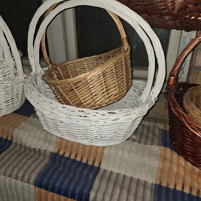 Продам корзинку в