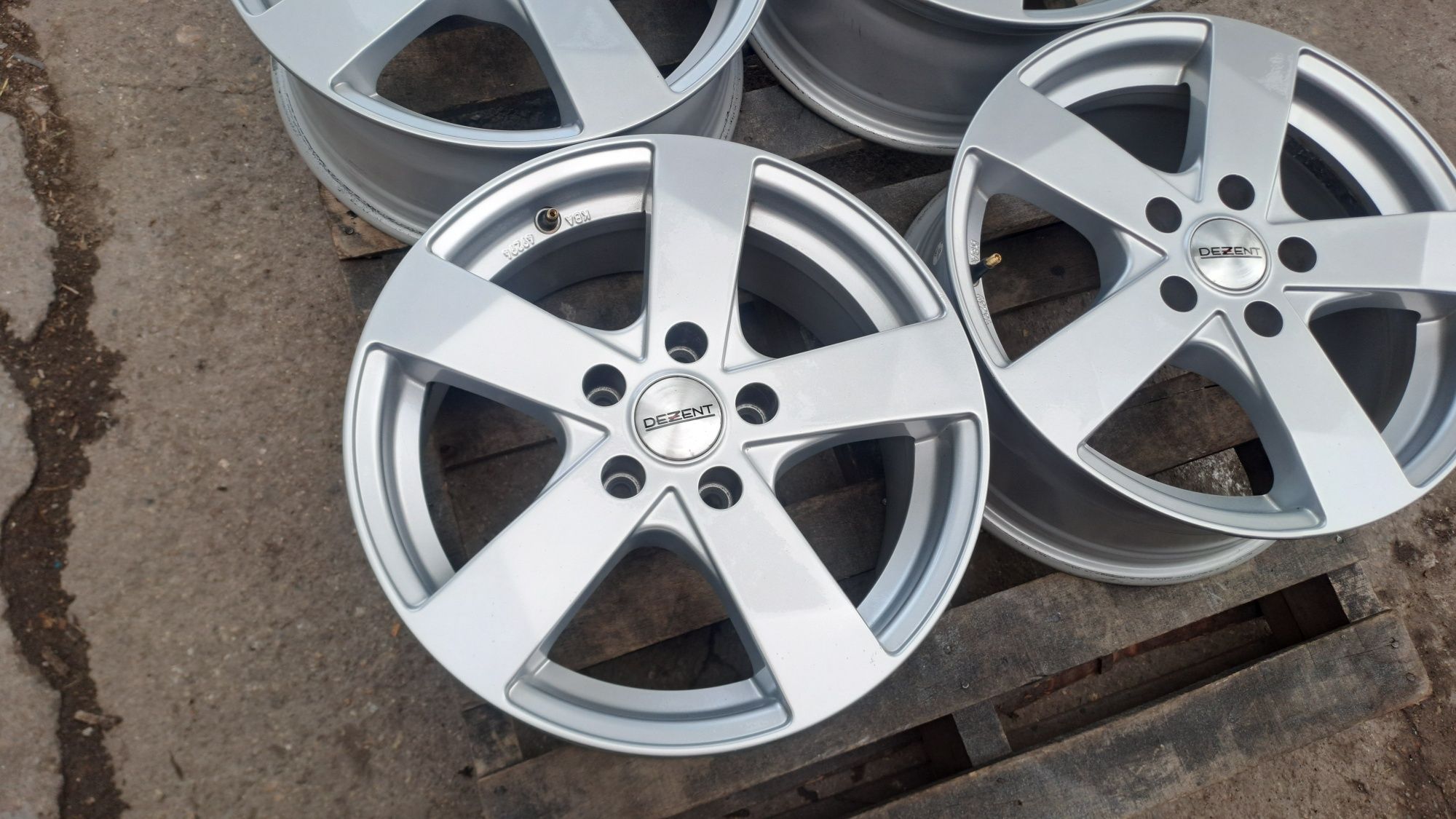 Като Нови 16" 5Х112мм Dezent, 5X112mm Немски Алуминиеви джанти