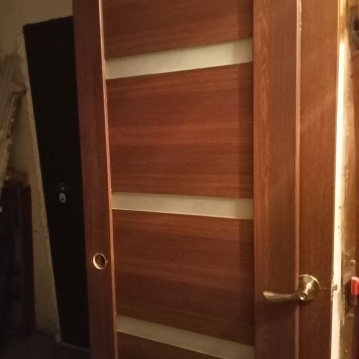 Продам Двери межкомнатнае