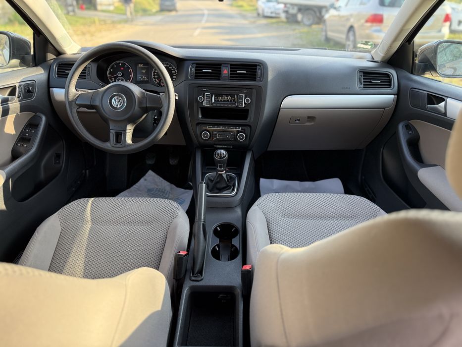 VW Jetta 1.2 TSI 105cp 2012