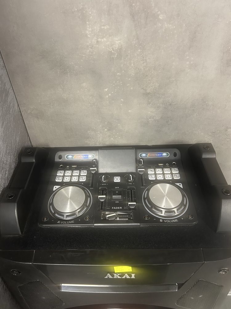 Колона AKAI dj-s5h