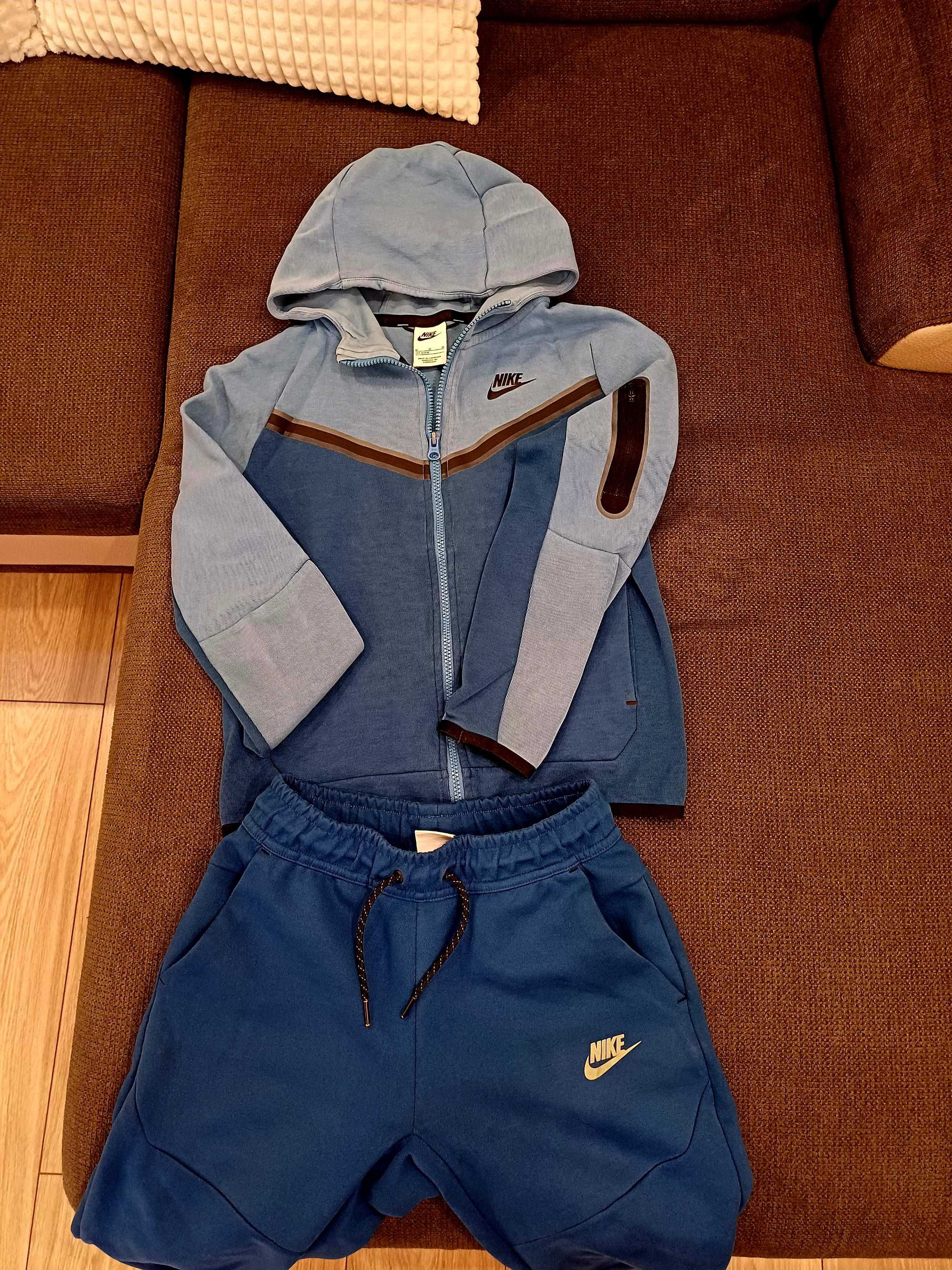 Nike Tech Fleece