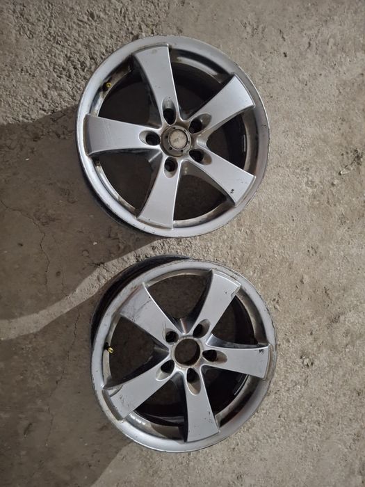 Продам диски  на 16 две штуки