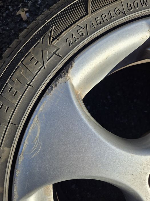 Jante aliaj Skoda 5x100 pe 16 cu anvelope vara