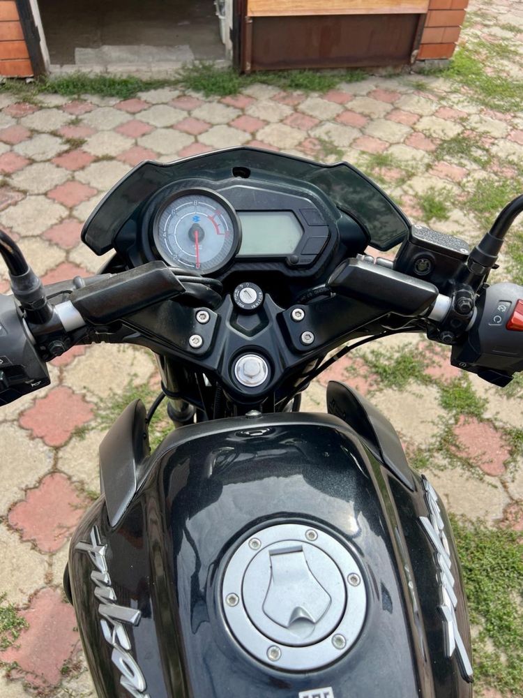 Мотоцикл Bajaj