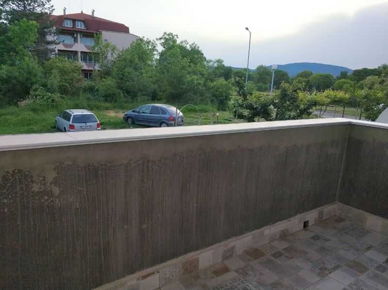 Дава се под наем Двустаен апартамент в Бургас, Лазур - 76 кв.м за 280.5 € - Снимка #1