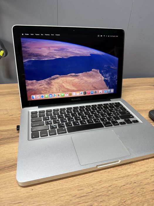 MacBook pro / core i5 / озу 8 /ссд 250