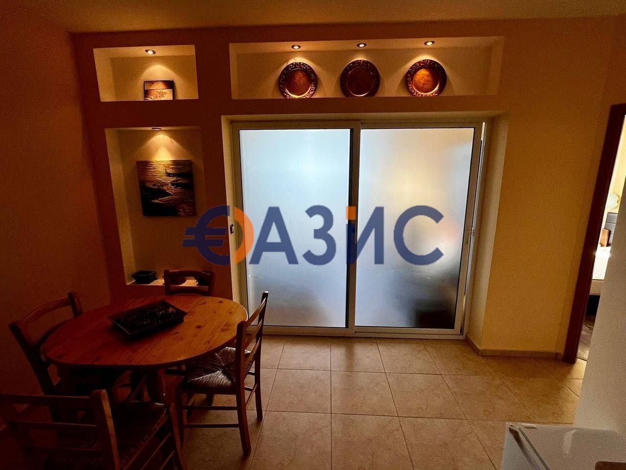 Продава се Двустаен апартамент в к.к. Слънчев бряг - 80 кв.м за 1038 €/кв.м - Снимка #13