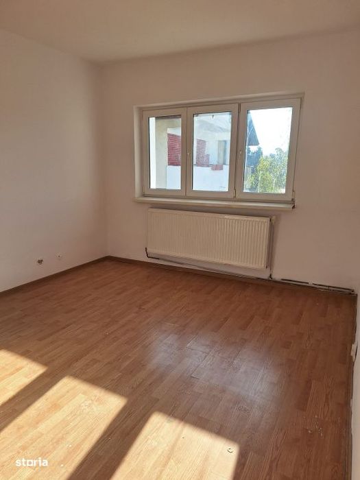 Apartament cu 2 camere de inchiriat , 56 mp , Zona Valea Aurie