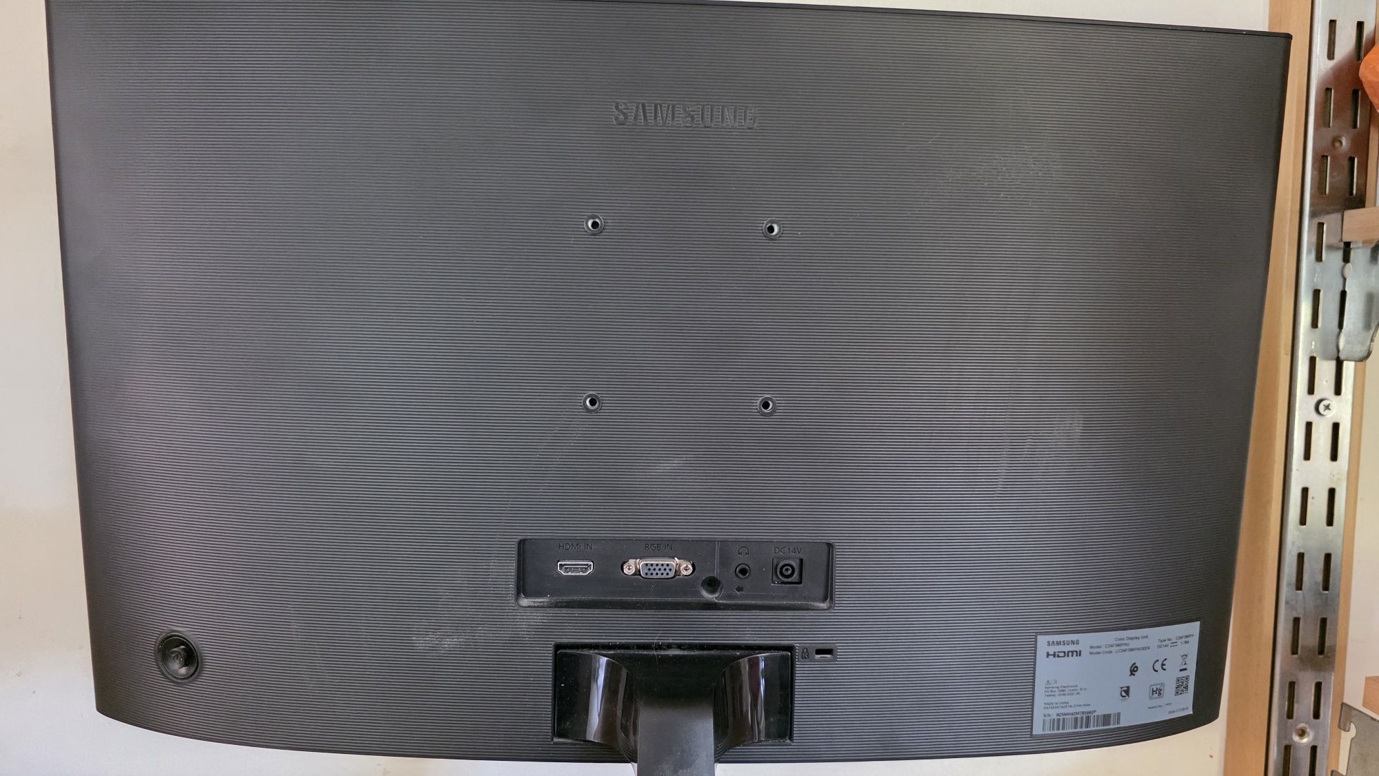 Монитор SAMSUNG 24" Curved