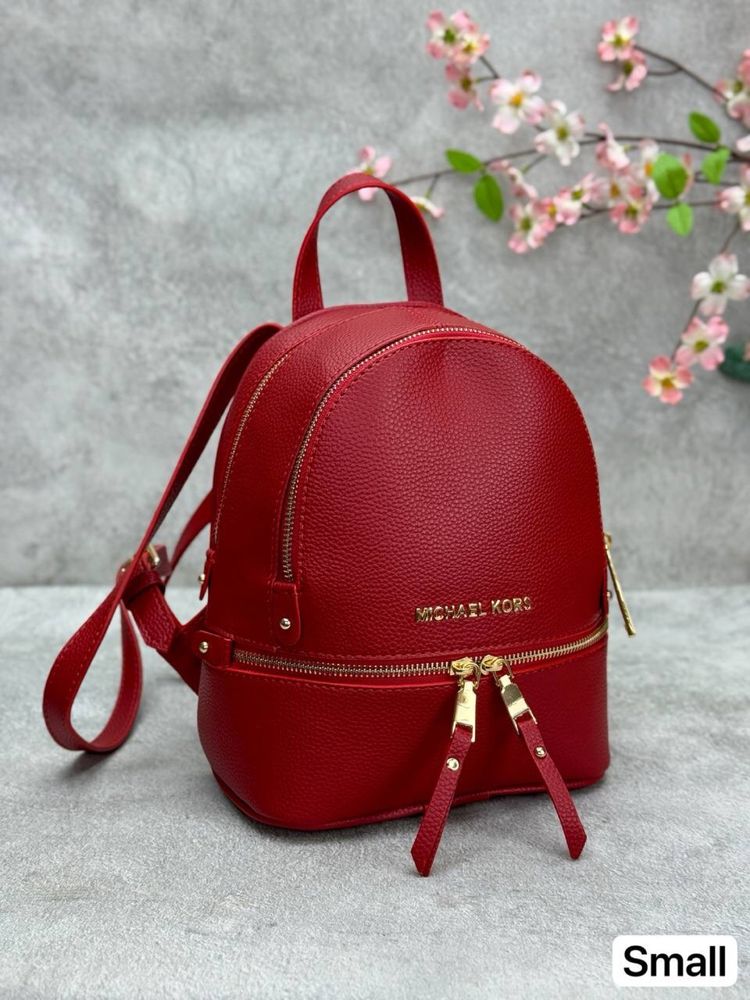 Ghiozdan/Rucsac Michael Kors noi!