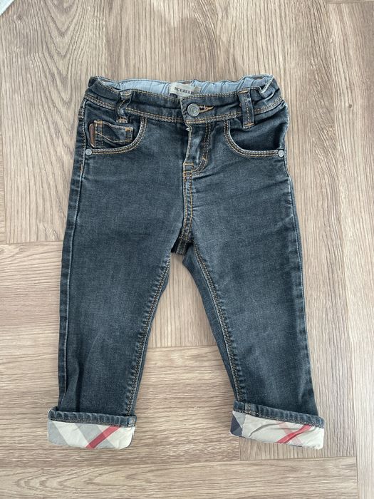 Jeans Burberry bebeluși