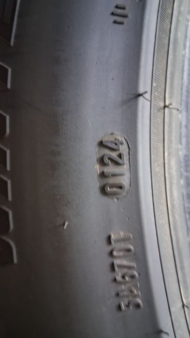 4-броя зимни гуми 255/45/R19 PIRELLI SOTTOZERO 3