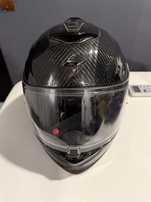 Casca scorpion exo 1400 air carbon