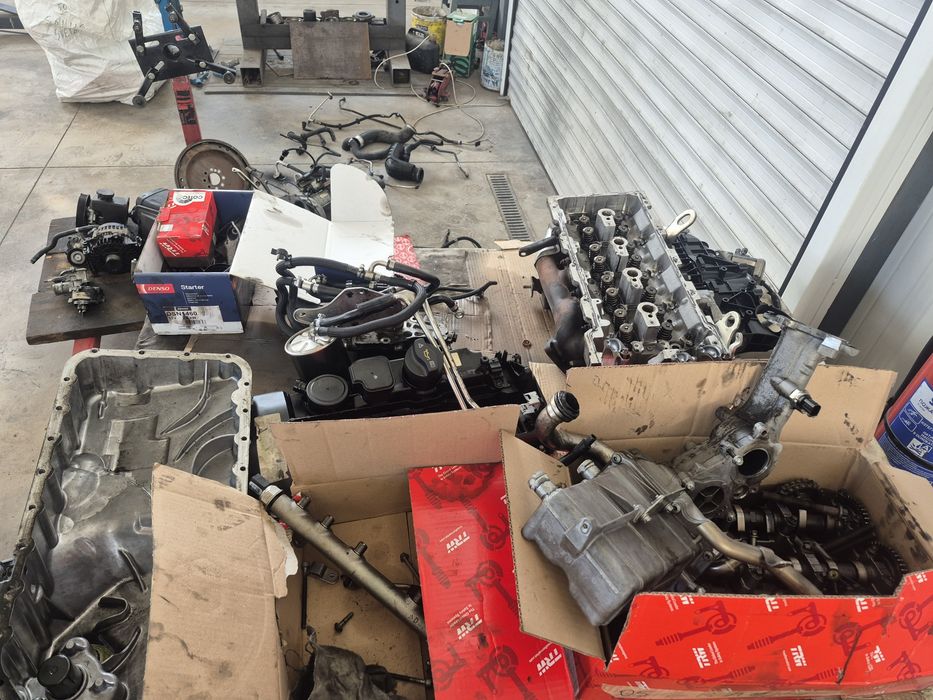 Двигател  за мерцедес w204 дизел  с код 646 на части