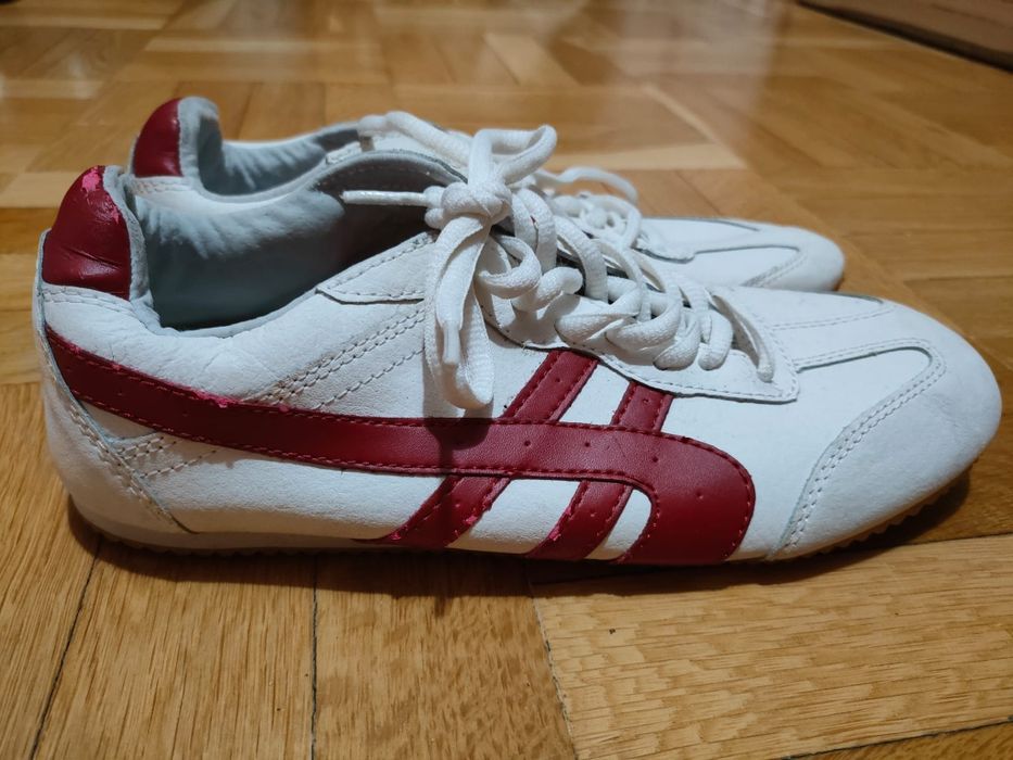 Маратонки TCM номер 38 естествена кожа