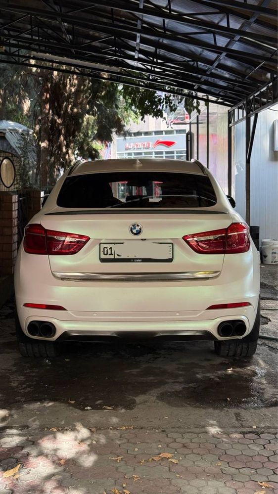 Bmw x6 m50i 2017 идеальная