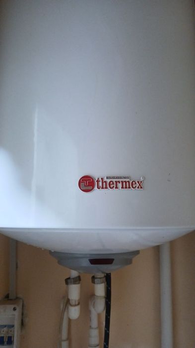 Аристон 80 литр как новый