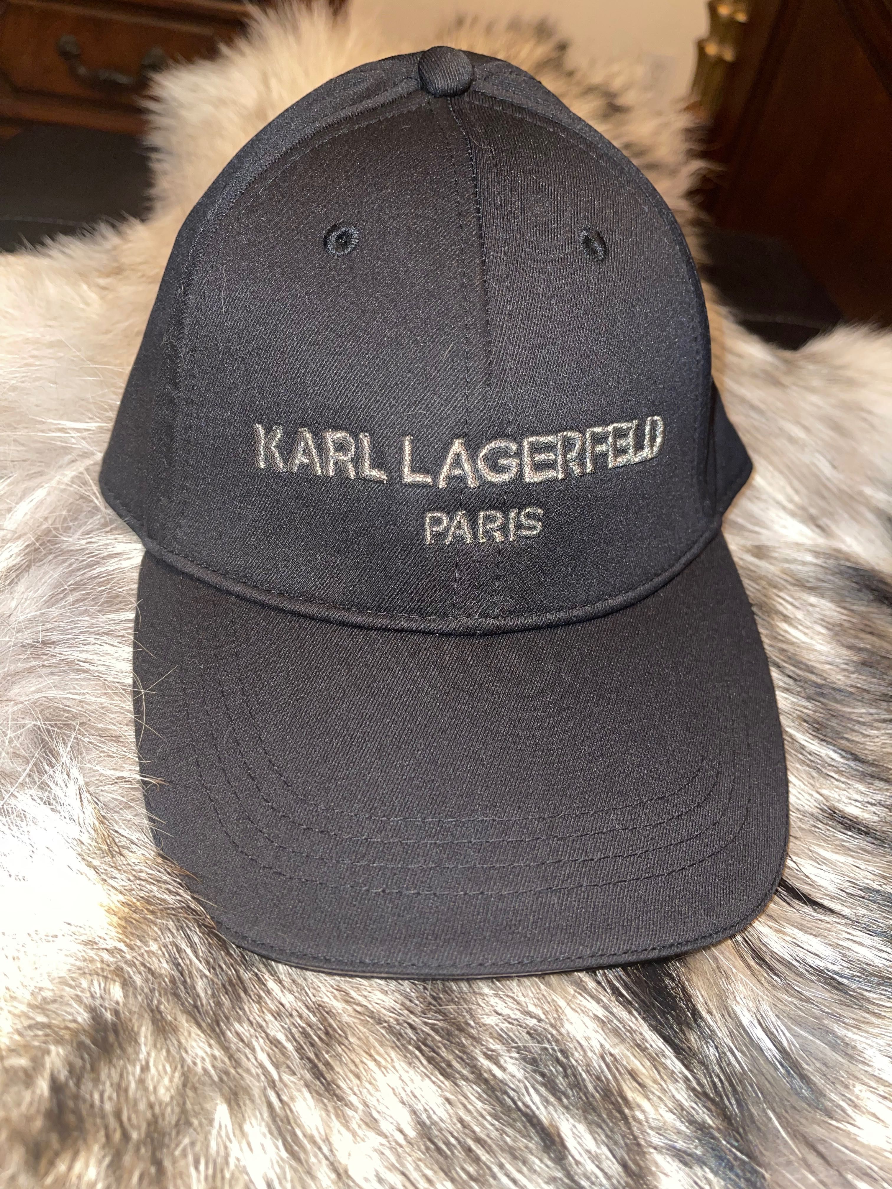 Шапка Karl Lagerfeld