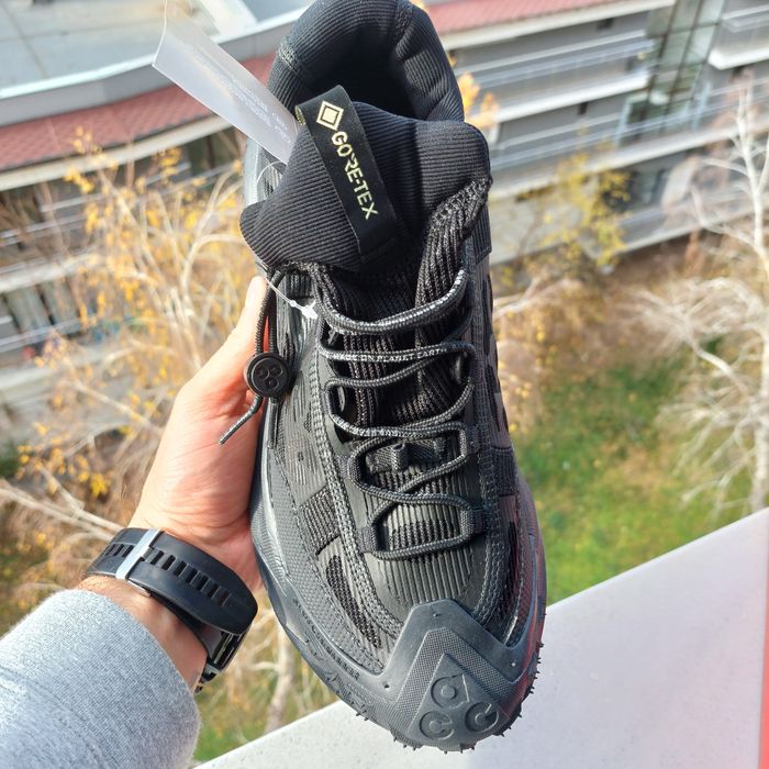 ACG MOUNTAIN FLY 2 LOW “Black” Gore-Tex 43