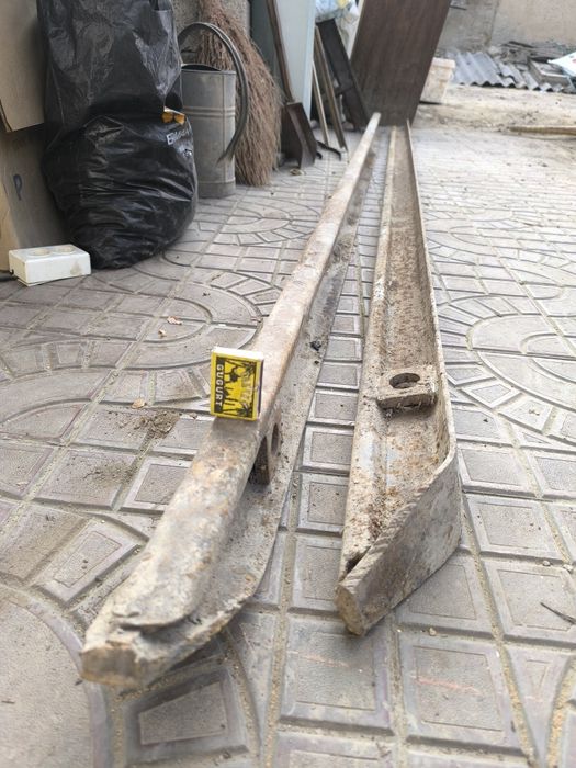 Рельс сотилади. СССР давридан