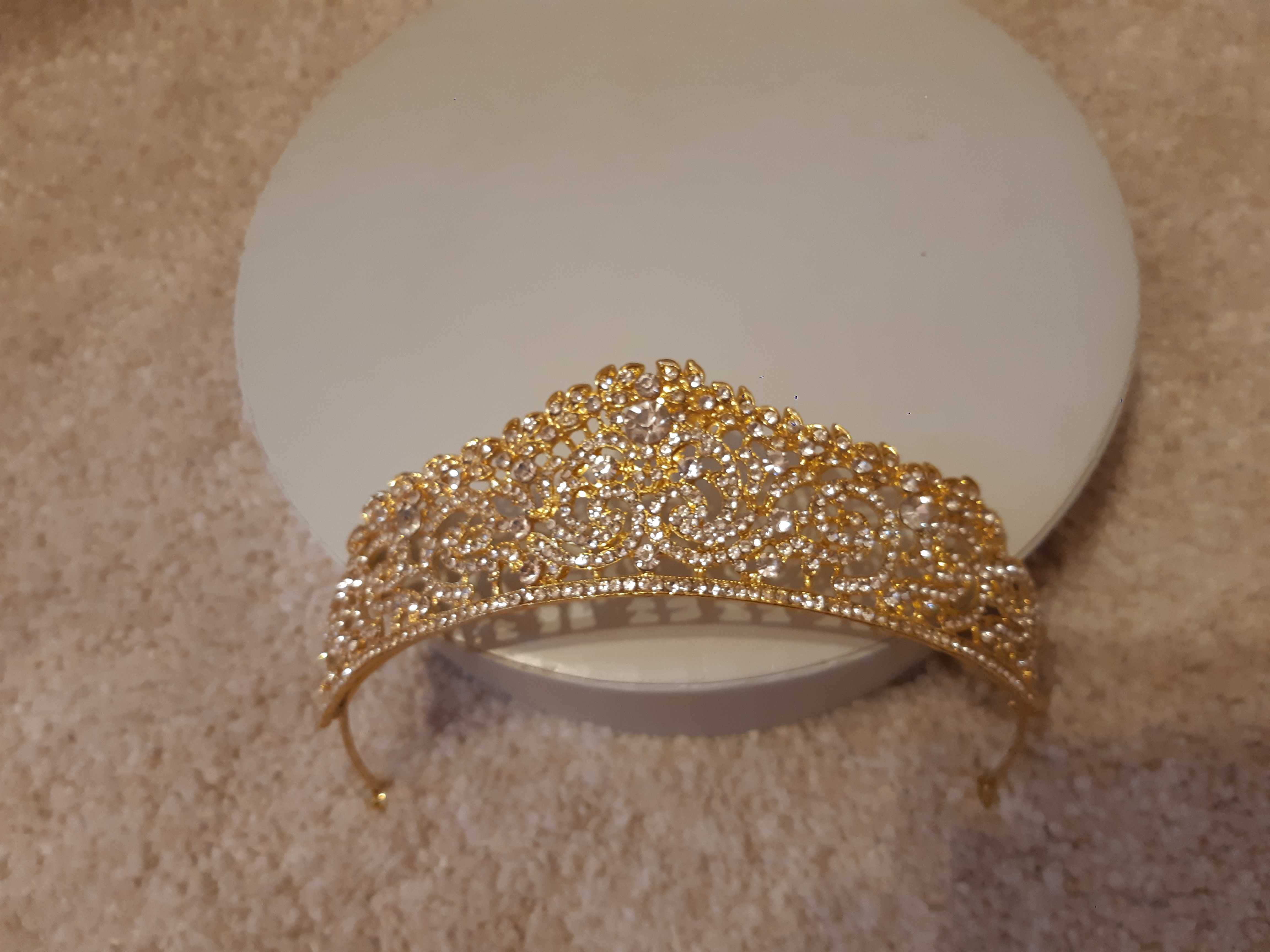 diadema superba tiara coronita printesa sau mireasa