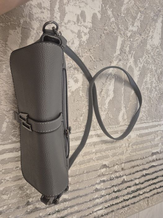 Продам сумку через плечо