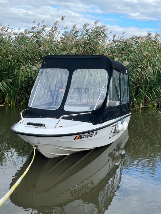 De vânzare barcă Tullio Abbate + Motor Suzuki 60 HP + peridoc Faro