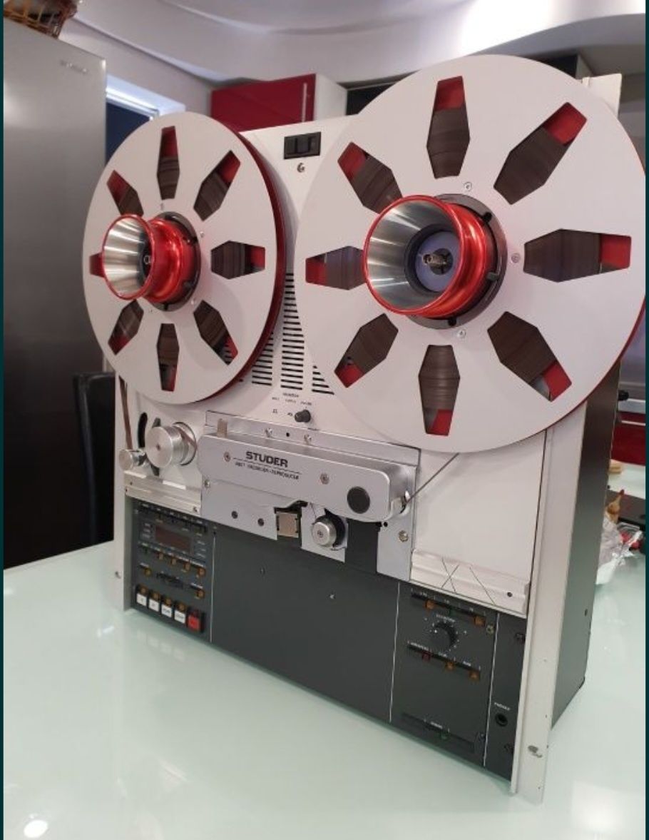 Magnetofon Studer A-807  (mk2)