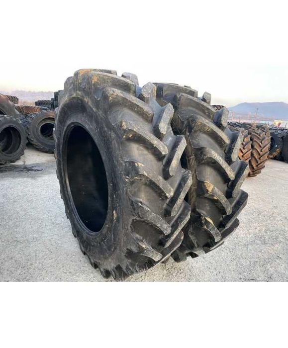 520/85r38 Bridgeston Cauciucuri tractor fend case new holland