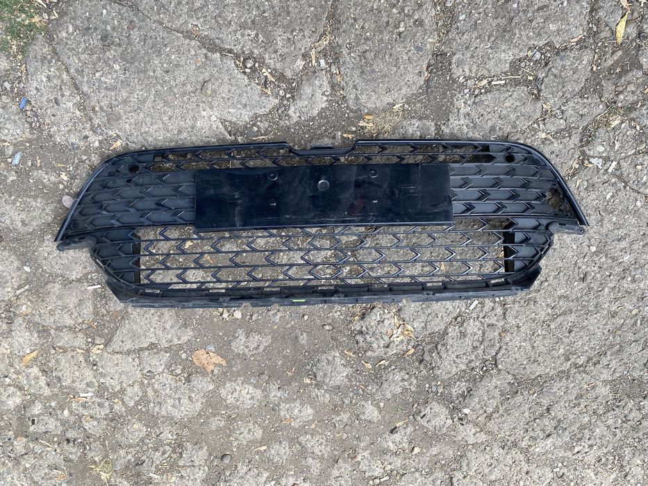 Grila Toyota Corolla E210 facelift 2023 - 2025 grila radiator bara