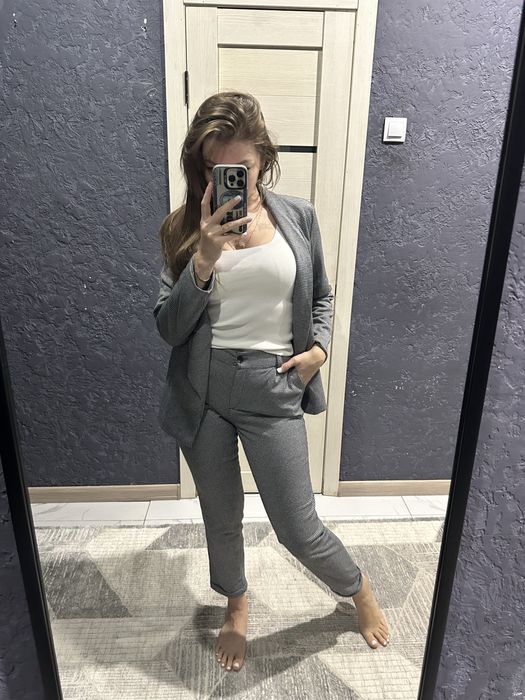 Продаю костюм,состояние отличное!