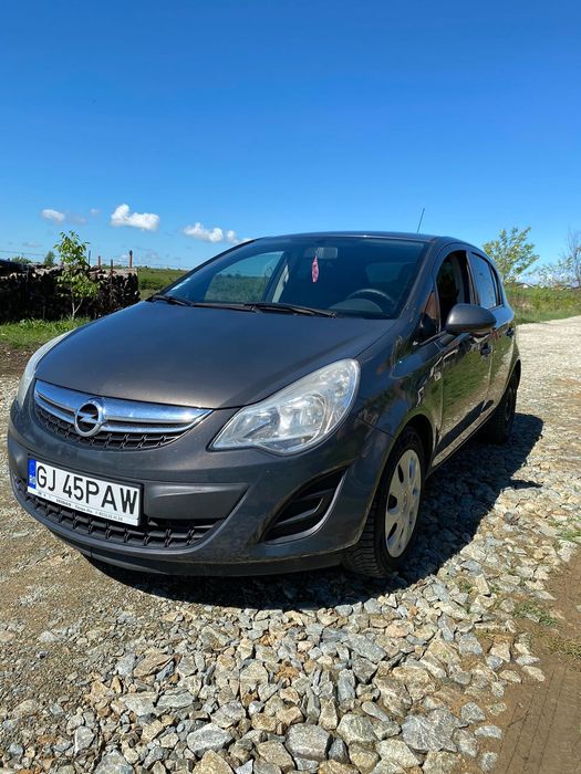 Vând Opel Corsa D 2013 1.3 CDTI