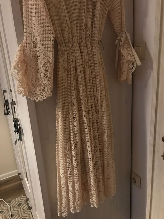Прекрасна дантелена рокля С/М